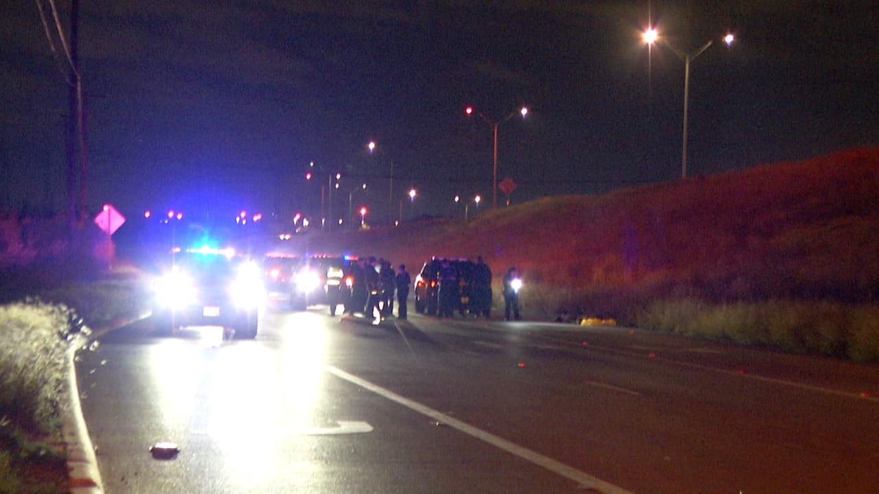 El hombre fue declarado sin vida en el lugar de los hechos.
<br>
<br>Detectives de la Policía de San Antonio realizarían la investigación, aunque en el lugar se informó que no se tenían pistas de algún sospechoso.