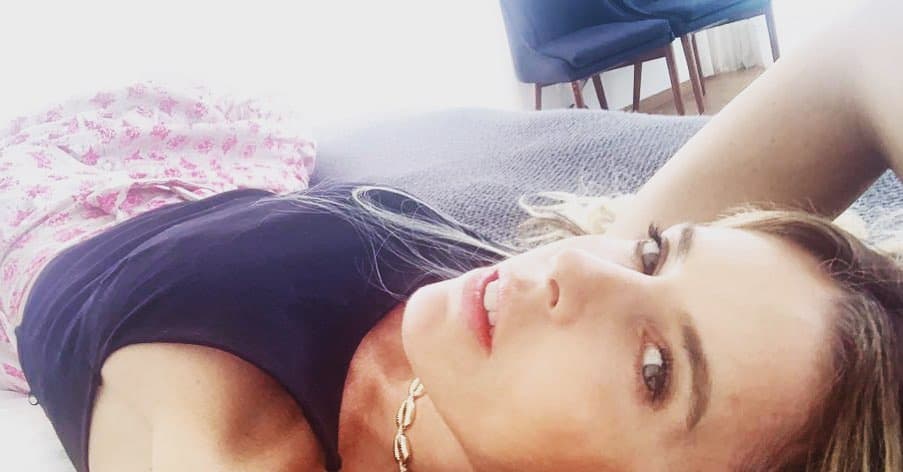 Por su parte, Enrique Hernández-Pons mantiene sus actividades como CEO de Aires del campo dentro de México, razón por la que su relación con Maki se estaría mantenido a distancia.