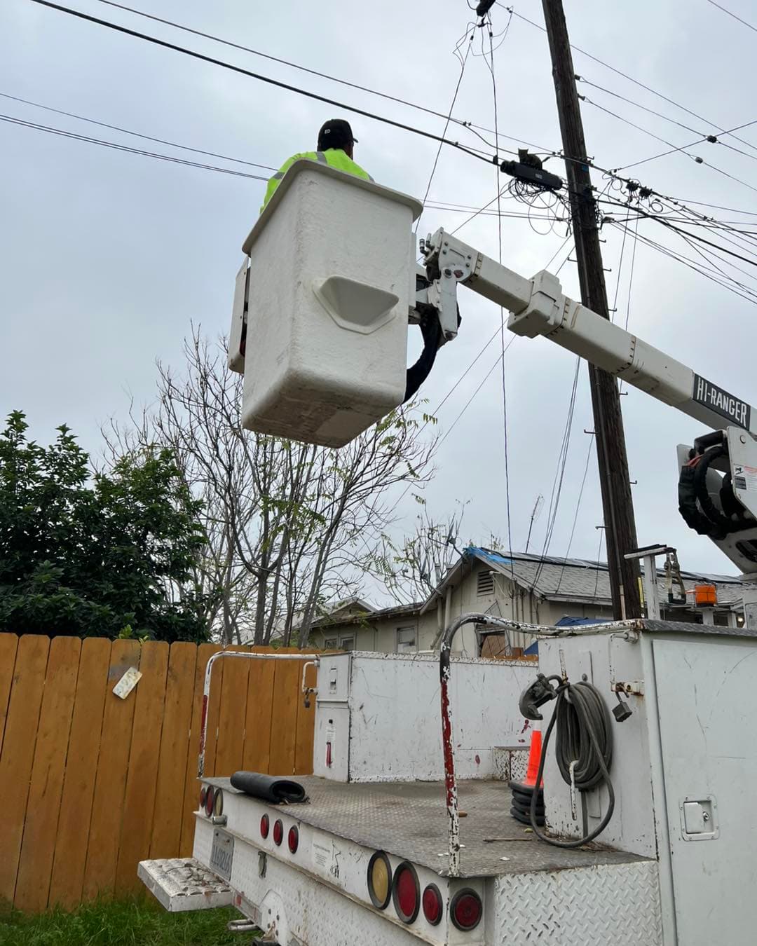 La institución reconoció el trabajo del equipo de Obras Públicas por su participación en el operativo de rescate.
