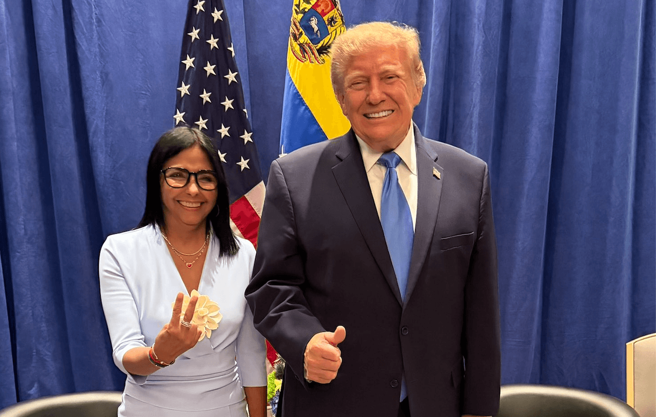 Donald Trump se reúne por primera vez con la presidenta encargada de Venezuela, Delcy Rodríguez