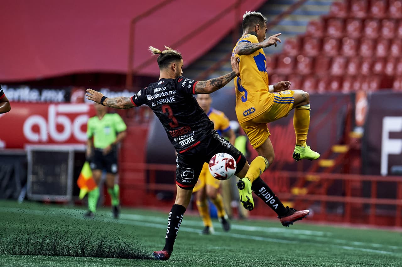 Xolos y Tigres no consiguieron romper el empate 0-0 y se confroman conuun punto.