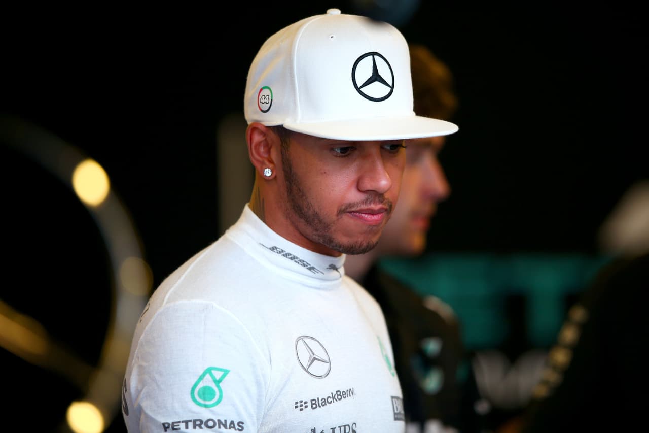 LEWIS HAMILTON. "Fue uno de los más grandes, vivirá por siempre en nuestros corazones. Que descanse en paz, que Dios lo tenga en su gloria. Mis pensamientos y oraciones están con su familia. Ahora eres libre David #groundcontroltomajortom #greatness #DavidBowie", compartió en su Instagram el corredor de autos.