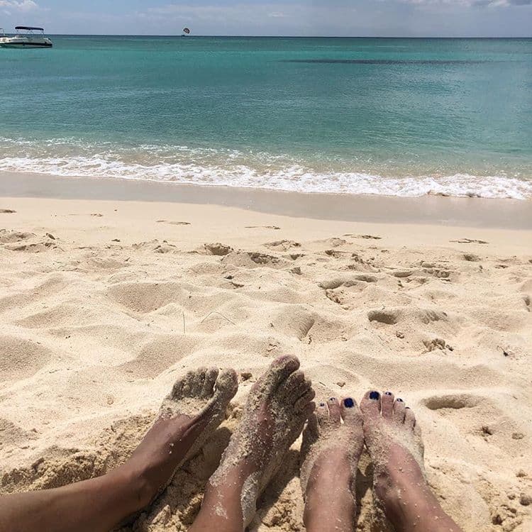 Según información de People en Español, Matthew no tiene nada que ver con los medios de comunicación.
<br>