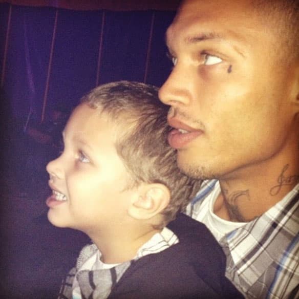 Estaba muy emocionado por reencontrarse con su familia.