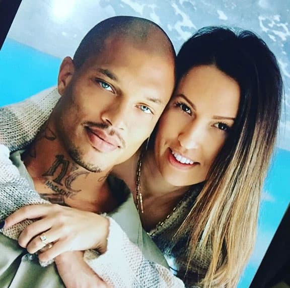 Detrás de ese hermoso rostro hay un gran corazón, es un hombre de familia.