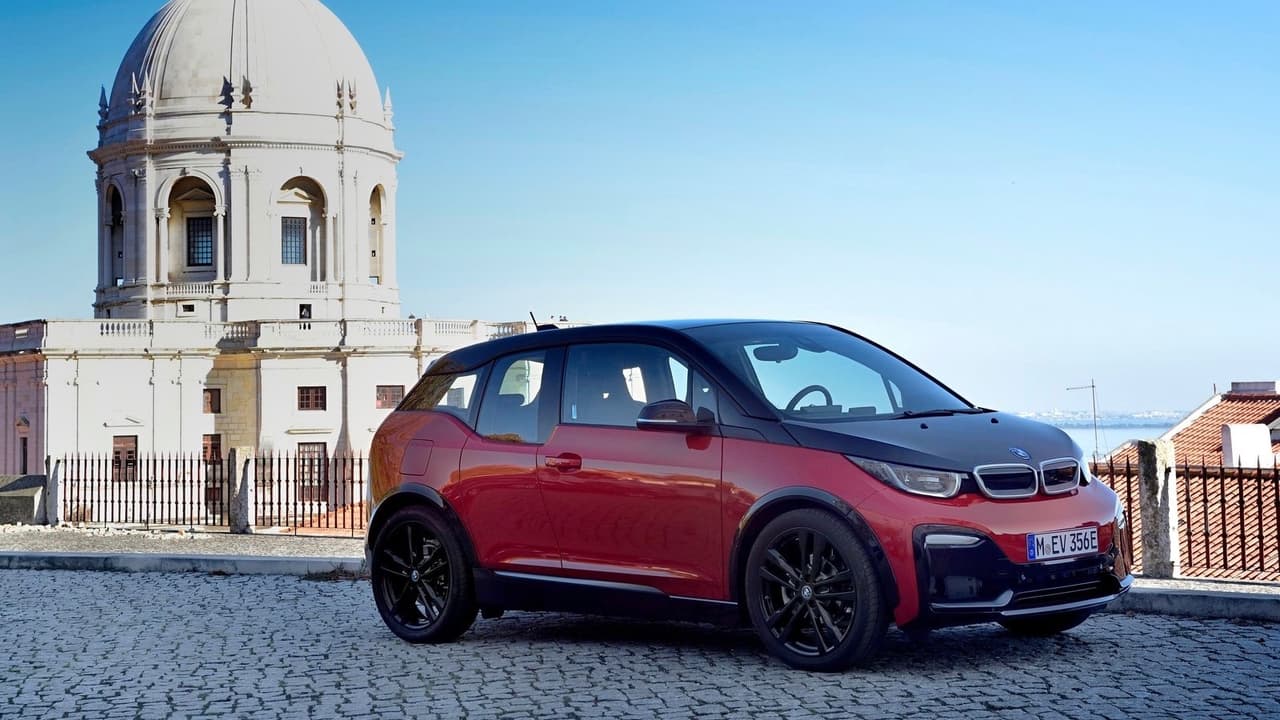 <h3 class="cms-h3-H3">BMW</h3>
<br>La famosa marca alemana fue la más buscada en Latvia, Lituania, Ucrania, Moldova, Serbia, Bosnia y Herzegovina, Montenegro, Albania,
<b>Israel</b>, Egipto, Gambia, Libya, Jordania, Iraq, Georgia, Azerbaijan, Kyrgyzstan, Tajikistan, Corea del Sur y Japón.