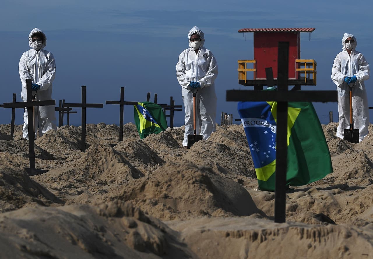 Las muertes y los contagios de coronavirus en Brasil siguen en aumento, que se ratifica como el segundo país del mundo más afectado por la pandemia.