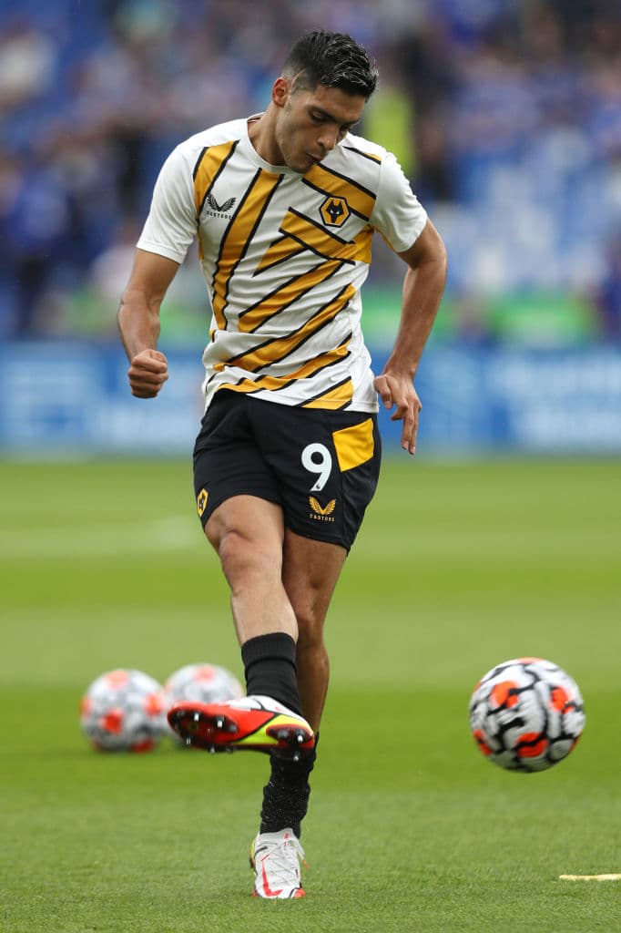 Wolverhampton cae ante el Leicester City por la mínima, durante la primera Jornada en la Premier League. Jamie Vardy fue el autor del gol al minuto 41'. El mexicano Raúl Jiménez regresa como titular después de su lesión.