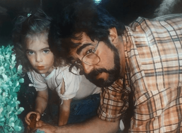 A través de sus redes sociales, ha compartido imágenes inéditas de su faceta como padre.
<br>