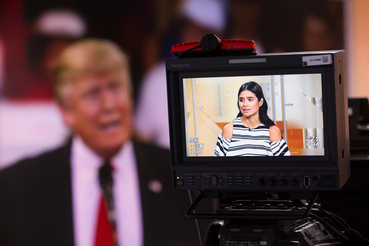 Donald Trump es un tema obligado, “si me asusta lo que dice (…), América será grande otra vez solo si nos incluye a todos”.