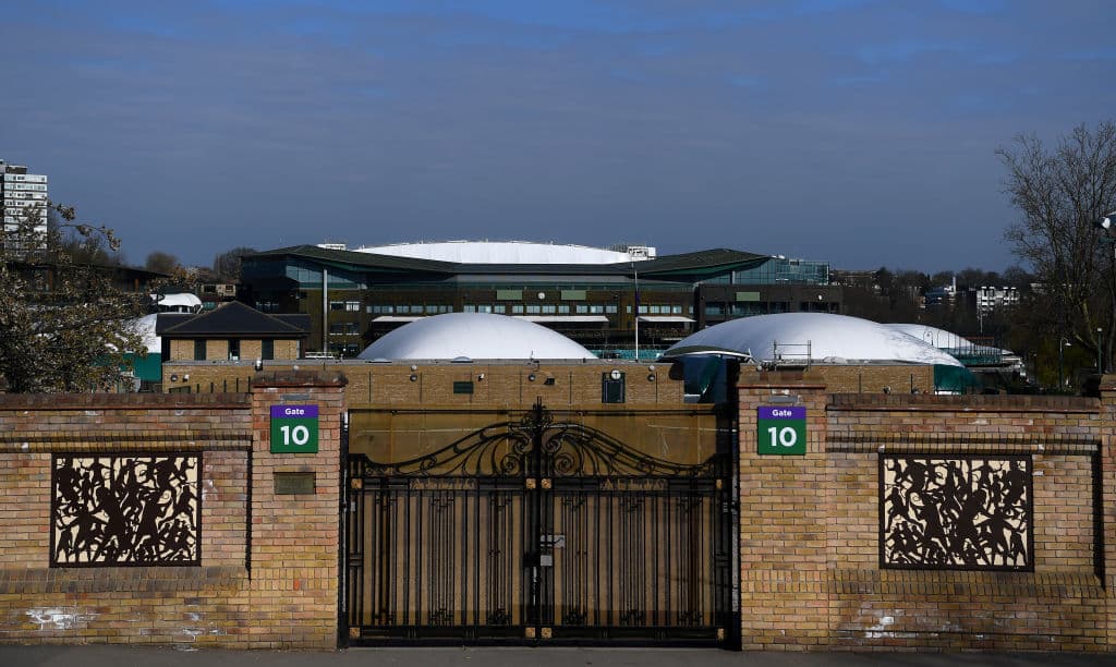 También se habló de las entradas ya compradas por el público a dicho certamen, pues éstas serán reembolsadas y se les ofrecerá oportunidad de volver a comprar exactamente los mismos para el 2021.