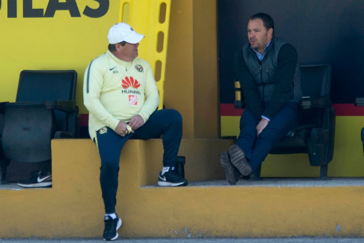 Santiago Baños creció con Miguel, de jugador a auxiliar técnico y luego jefe, tienen buena química y relación dentro y fuera de la cancha.