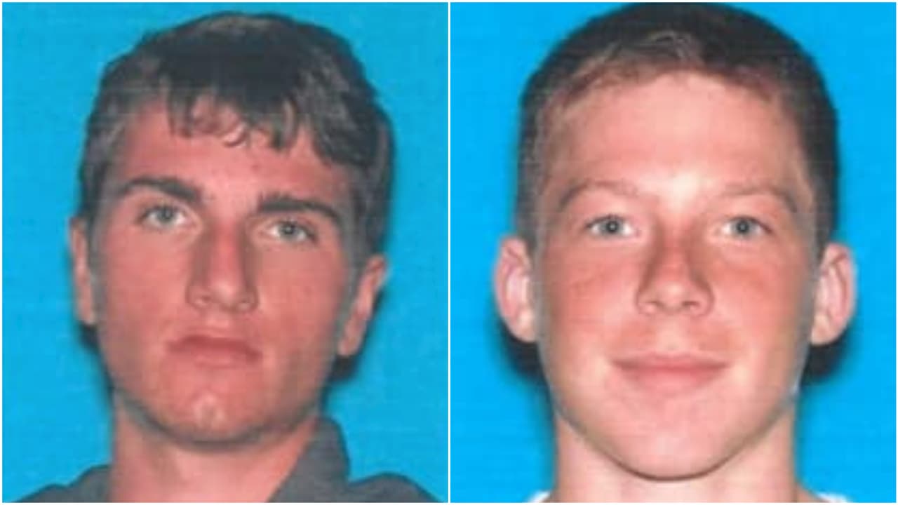 Brandon Bochat, de 20 años y residente de Santa Cruz, y Hagan Warner, de 19 años y residente de Boulder Creek, enfrentan cargos de vandalismo.
