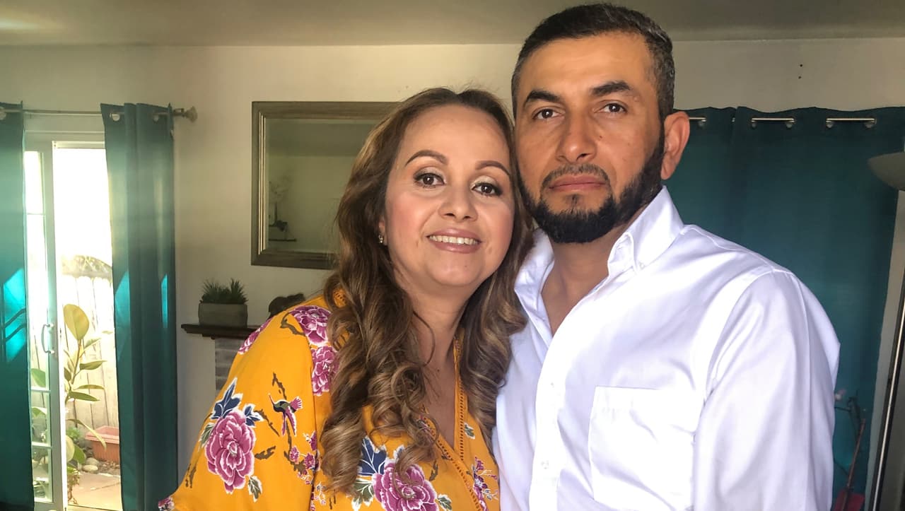 En una cuenta creada en la plataforma
<a href="https://www.gofundme.com/f/in-memory-of-jesus-contreras-benitez?qid=df7da1c7a0e7bb66e2cf3a9329570e20" target="_blank">GoFundMe</a>, sus familiares dijeron que Jesús fue "un amoroso padre, abuelo, esposo y amigo", con una voluntad de ayudar siempre a los demás y un hombre muy orientado a su familia.