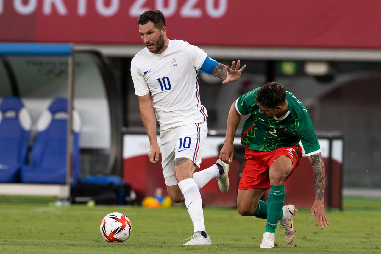 México debutó en Juegos Olímpicos y lo hizo con autoridad goleando a la Selección de Francia.