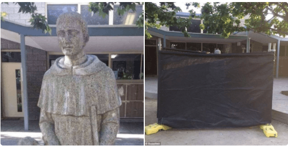 Una estatua de San Martín de Porres que le ofrece un pan a un niño ha sido vetada por un colegio católico en Australia.
