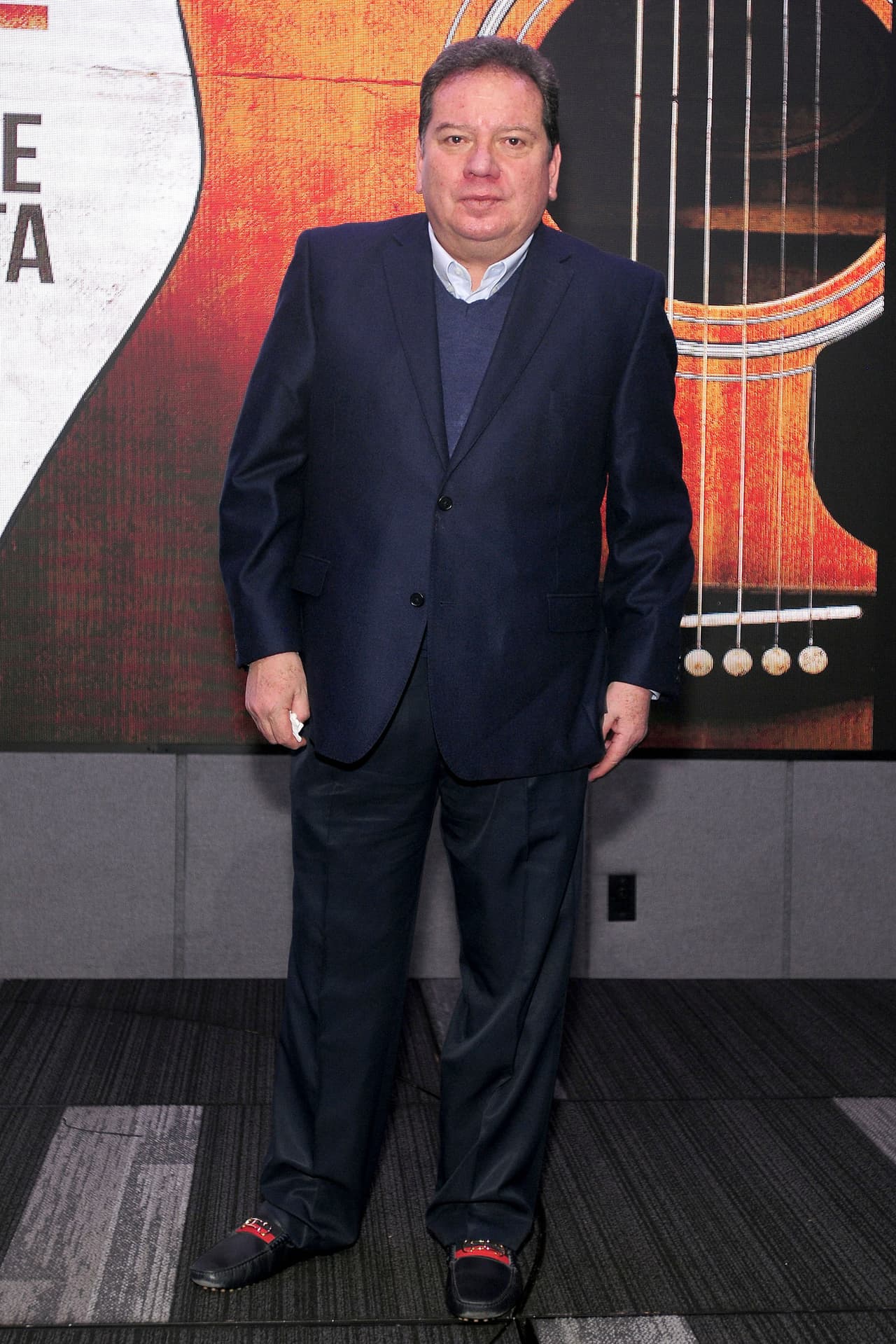 A casi 30 años de que olvidara la letra del himno de México en una pelea de box,
<b> Jorge 'Coque' Muñíz </b>reconoce sentirse aún avergonzado.