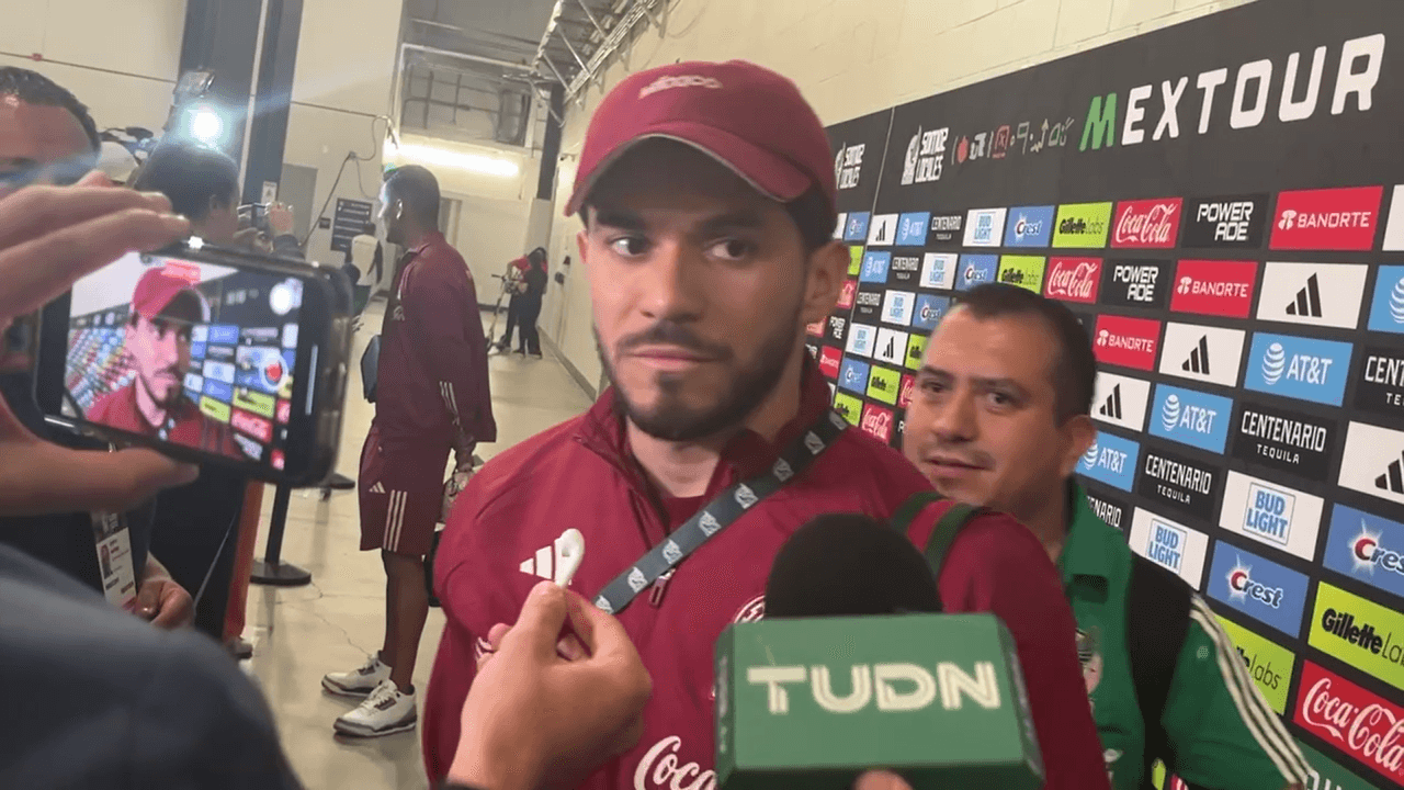 Henry Martín defiende a Malagón: "No es un error, es parte del juego"