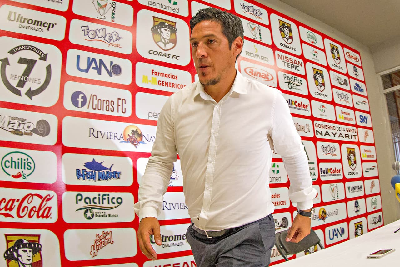 Camoranesi renuncia a Coras antes de juego de la Copa MX