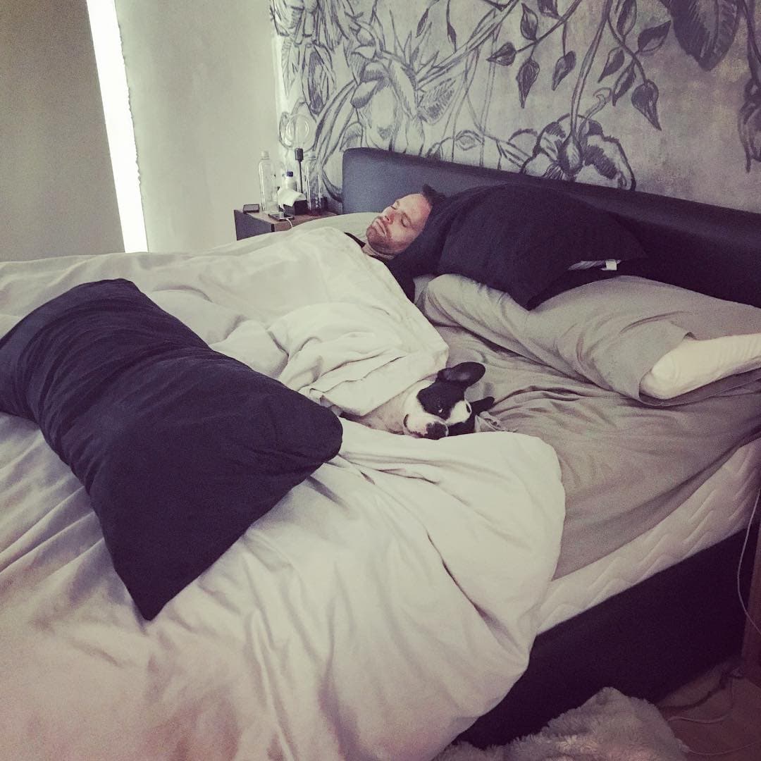 El 1 de mayo la revista 'TV Notas' publicó en su portada que Marimar Vega y Luis Ernesto Franco llevaban varios meses separados, después de que el actor encontrara una serie de mensajes de su esposa con el comediante Adrián Uribe.