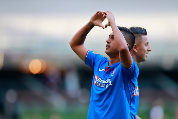 Elías Hernández lleva tres goles en la presente campaña, es el mexicano mejor posicionado en la tabla de goleadores y está a un tanto del líder, Leonardo Ramos, de Lobos BUAP.