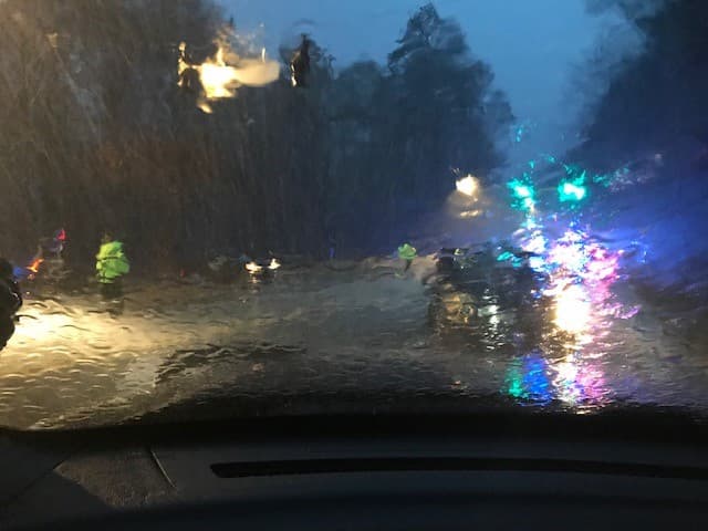La Policía de Roswell hizo un llamado de alerta a las conductores este jueves luego de un accidente sobre Dogwood Road y Riverside Road.