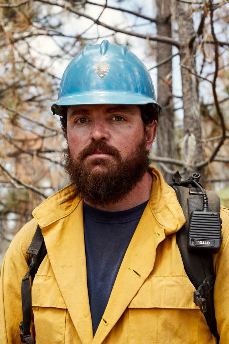 Y
<b>Brian Hughes,</b> capitán de Arrowhead Hotshots, quien falleció al caerle un árbol encima también luchando contra el Ferguson. Tenía 33 años y deja a su prometida embarazada.