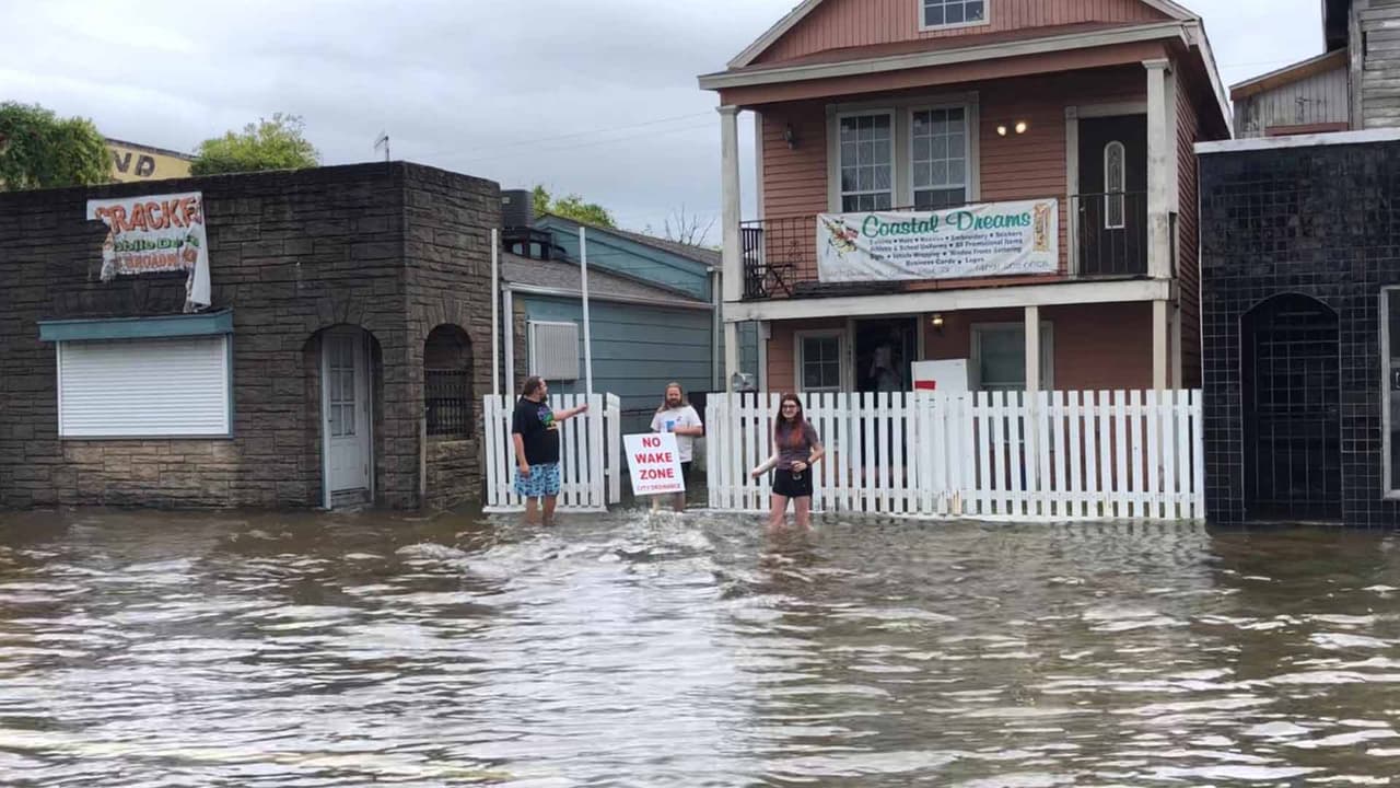 Los Distritos Escolares cancelaron clases y actividades deportivas.