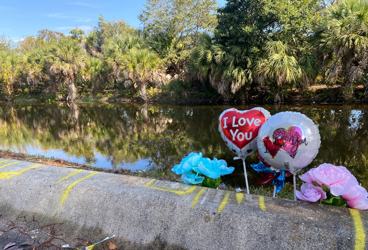Eran estudiantes de una secundaria en Broward, los que murieron cuando su carro cayó a un canal