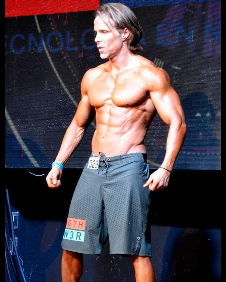 ‘El Muñeco’ tiene algunos síntomas, pero reveló que los médicos no le hicieron la prueba al verlo en buen estado de salud.