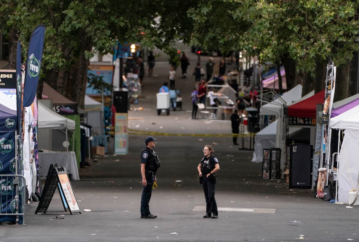 Así ocurrió el tiroteo del Seattle Center donde murieron tres personas y cuatro resultaron heridas, incluyendo un niño de dos años