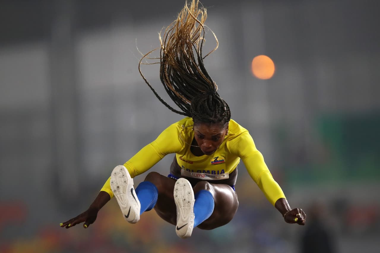 Caterine Ibargüen se retira de Lima 2019 por lesión