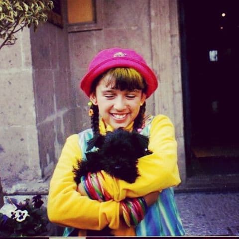 A finales de los 90, Ivonne Avilez ganó gran popularidad por su canción ‘Piquito de pollo’.