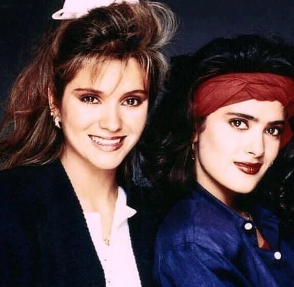 Tras verla en la obra 'Aladino y la lámpara maravillosa', en la que actuó al lado de Ricardo González 'Cepillín', alternando en el papel de la princesa Jazmín con Cynthia Klitbo, un productor de televisión le ofreció un papel en la telenovela 'Nuevo amanecer' (1988), al lado de Daniela Castro.