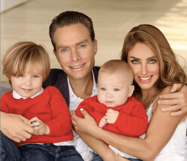 Tres años después, a principios del 2020, la familia se agrandó con la llegada de un segundo niño, al que llamaron Emiliano.