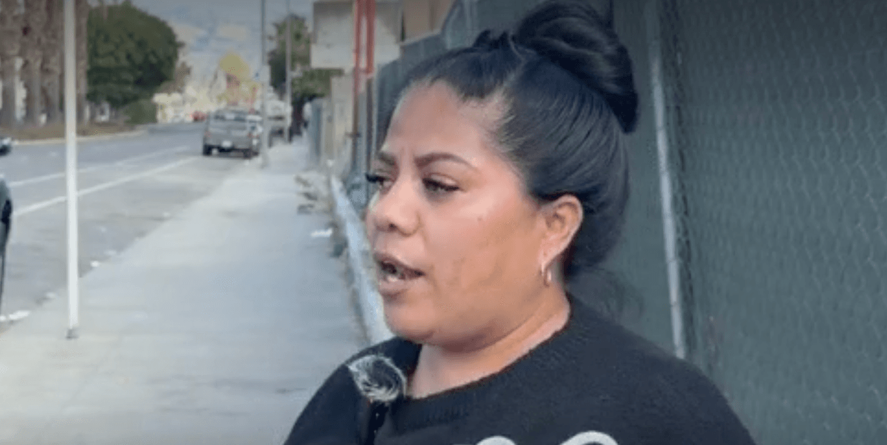 <h2 class="cms-H2-H2"><b>Hispana compra “traila” por $3,000, pero termina sin dinero y sin casa rodante</b></h2>
<br>Elizabeth Antillon Montes, residente de San José,
<b> </b>pensó
<b> </b>que había encontrado una alternativa ante el alto costo de la renta. Pagó $3,000 por una casa rodante que imaginaba como su nuevo hogar, pero
<a href="https://www.univision.com/local/san-francisco-kdtv/mujer-compra-una-casa-rodante-por-3-000-tenia-problemas-con-el-titulo-y-luego-desaparecio">después de la compra comenzaron los problemas.</a>