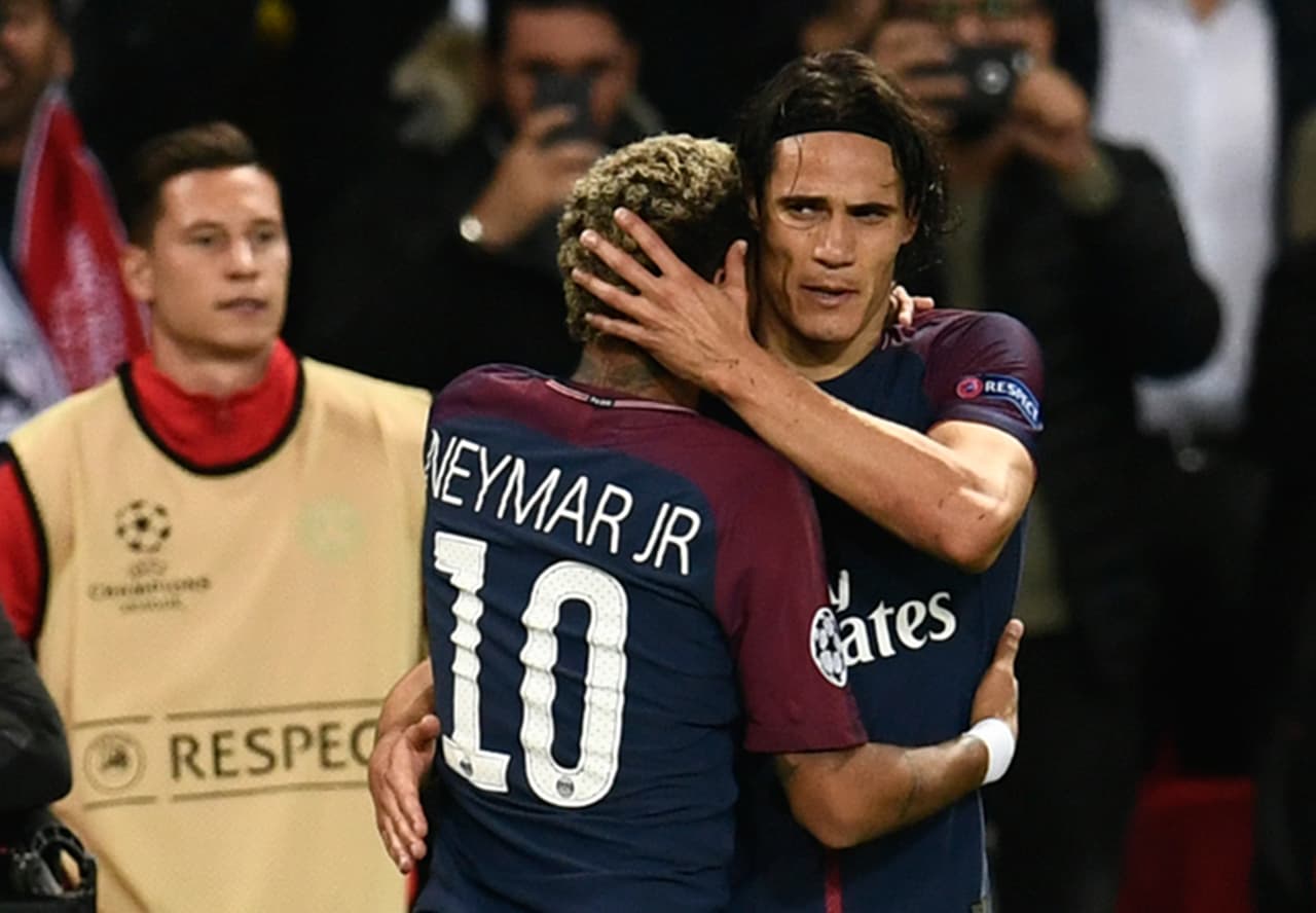 El tridente de ataque de Neymar, Edinson Cavani y Kylien Mbappe respondieron con el triunfo de PSG 3-0 contra Bayern Munich en el grupo B de la Champions League a cualquier controversia anterior.