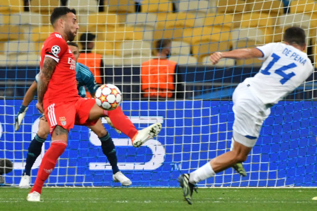 Dynamo Kyiv y Benfica no se hacen ni un solo rasguño y firman el empate 0-0.