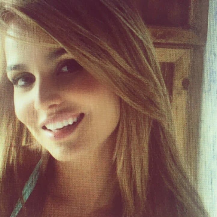 Sexy y divertida, Caro conquista en Instagram.