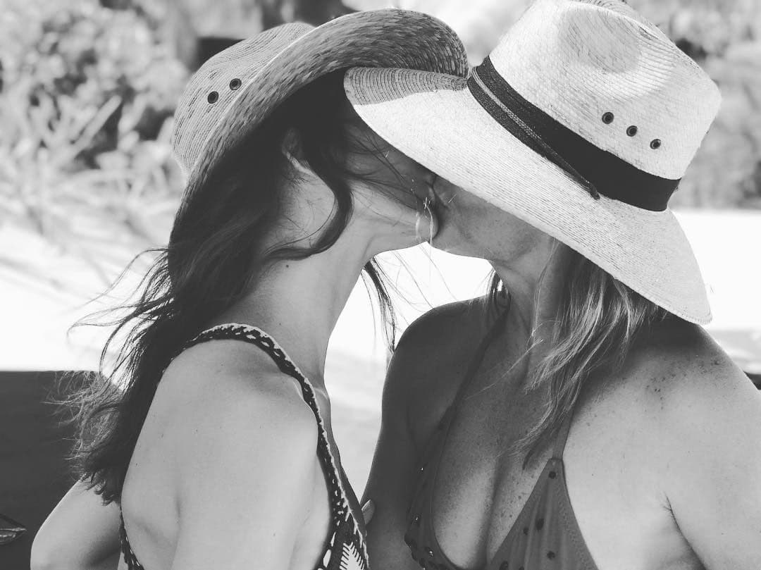 El pasado 11 de octubre de 2017 cumplieron un año juntas.