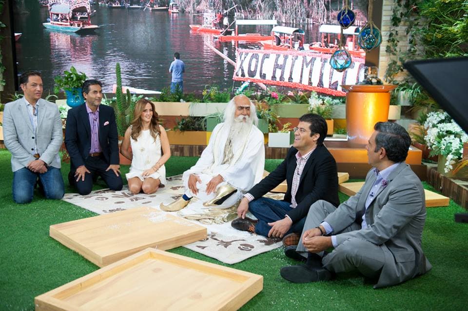 "En la Comedia de #Hoy nos visitó un Gurú famoso, el Majariachi." (6 de julio, 2015)