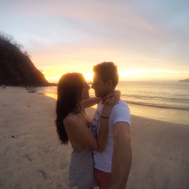 Sus redes sociales están inundadas con tiernas imágenes.