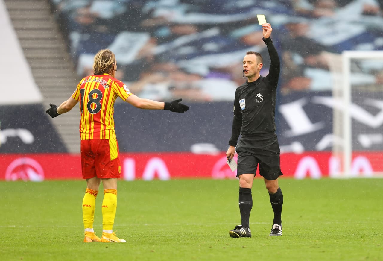 Tottenham regresa a la victoria tras tres partidos sin ganar, esta vez se impusieron ante West Bromwich Albion 2-0. Harry Kane regresó después de su lesión y qué mejor que anotando el primer tanto para su equipo, mientras que Son Heung-min realizó el segundo gol que les dió el gane en la Jornada 23 de la Premier League.