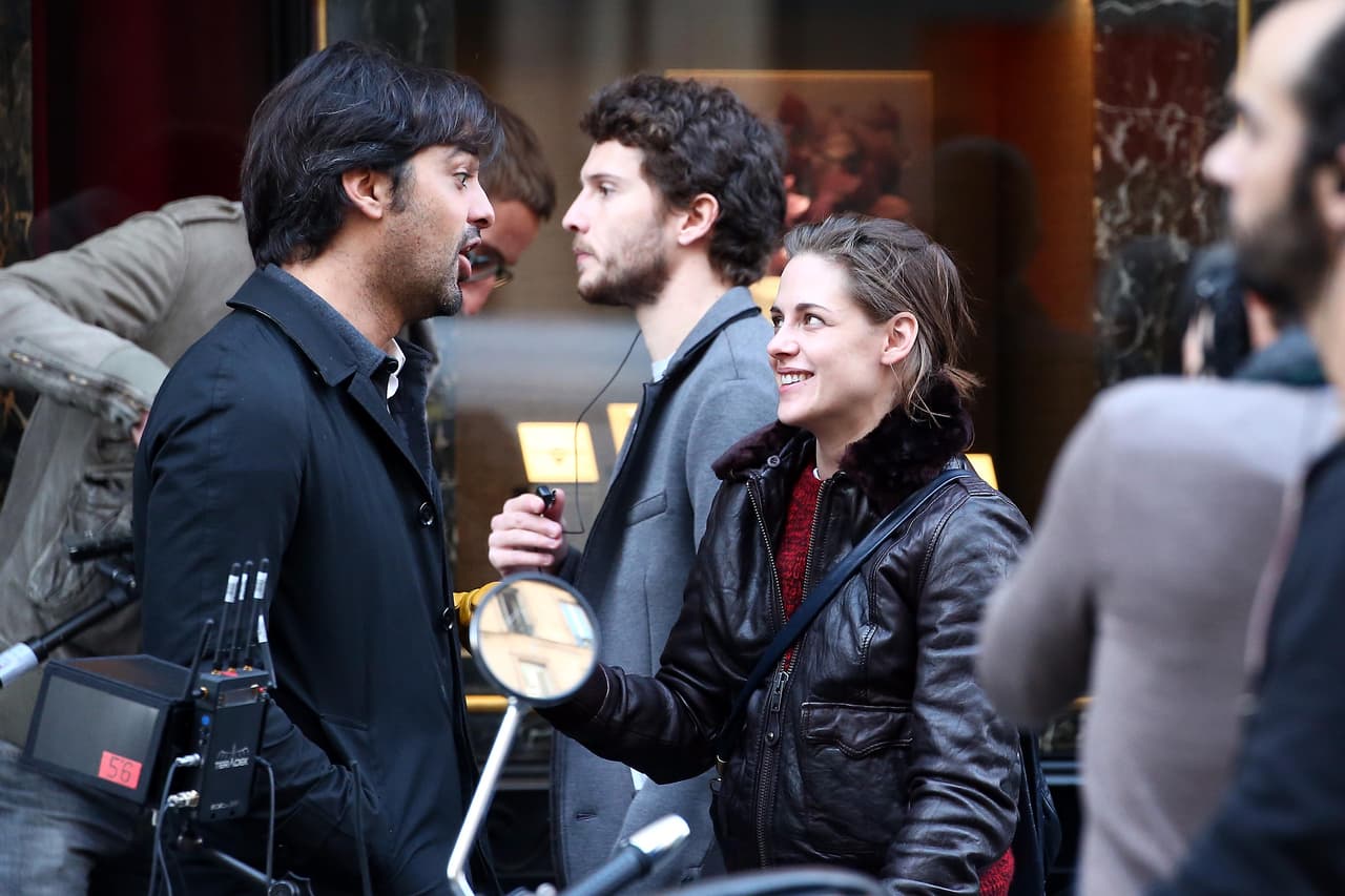 Feliz con el resultado de la toma.