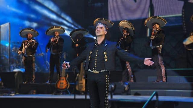 Fue así que a los 21 años de edad el mundo de la música conoció la talentosa voz de Alejandro Fernández, que lo impulsaría al éxito casi de inmediato.