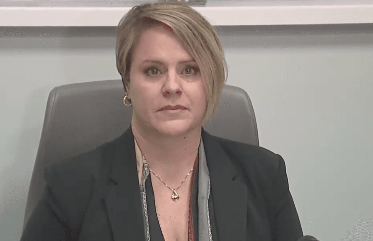 Denis LeBaron-Ramos, abogada de inmigración vive desde hace varios años en los Estados Unidos, es familia directa de las víctimas de la masacre en México