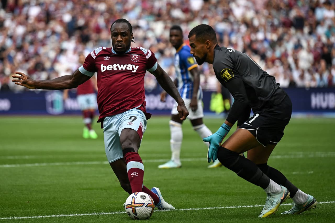 Los juegos de domingo de la Jornada 3 de la Premier League dejó los siguientes resultados: Leeds United 3-0 Chelsea, Newcastle 3-3 Manchester City y West Ham 0-2 Brighton.