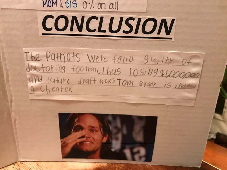 Cuando se le pidió una opinión del próximo Super Bowl LIII Ace predijo que los Rams le iban a ganar 30-14 a los Patriots y que a Tom Brady le iban a interceptar tres pases.