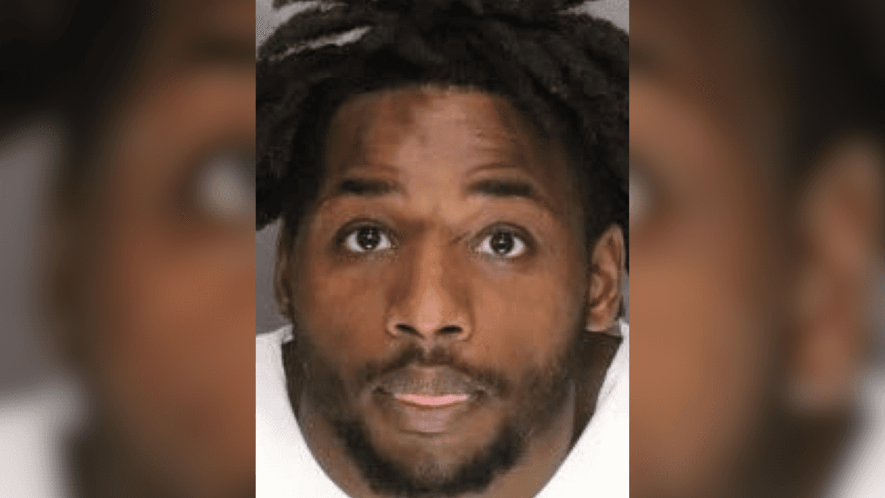 Joven de 20 años asesina a su madre a tiros en Año Nuevo en Stockton