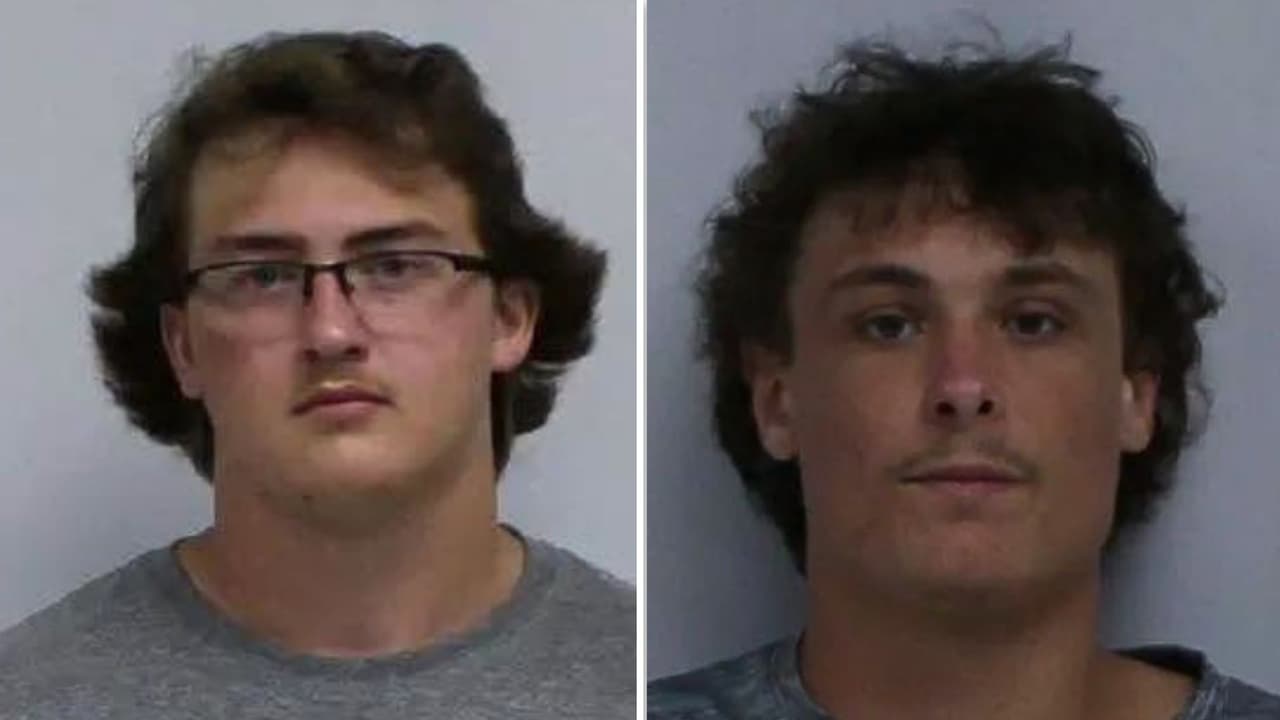 Jóvenes son acusados de vandalismo tras llenar con detergente una fuente nueva en Mocksville